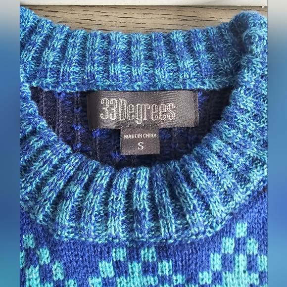 Ugly Christmas Sweater Yeti Party Size SMALL UNISE Holiday Funny Beverage Holder - Picture 4 of 7